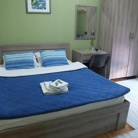 Apartment Temple Podgorica Buitenkant foto