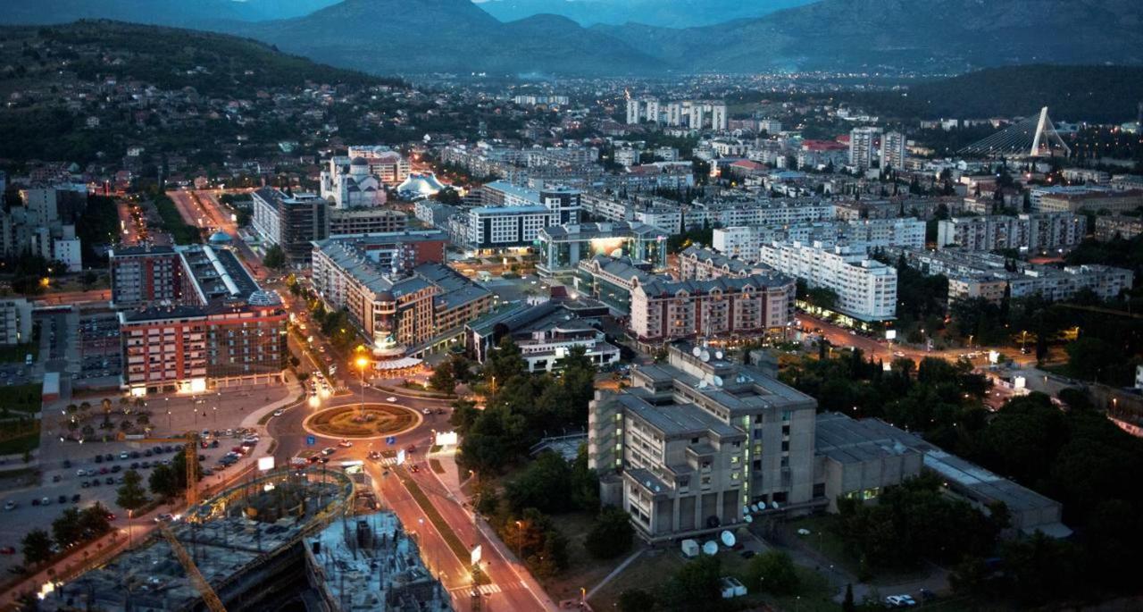 Apartment Temple Podgorica Buitenkant foto