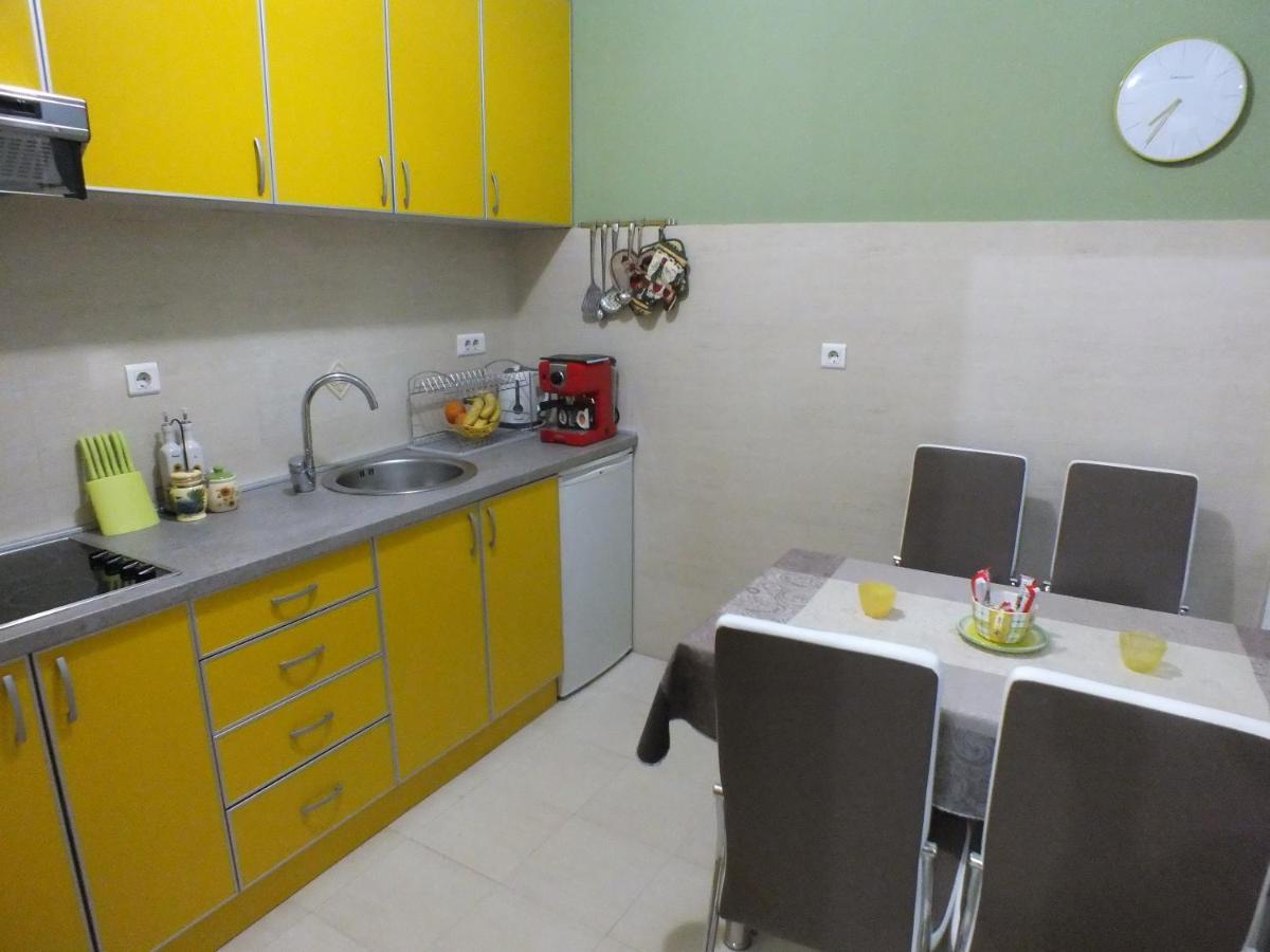 Apartment Temple Podgorica Buitenkant foto