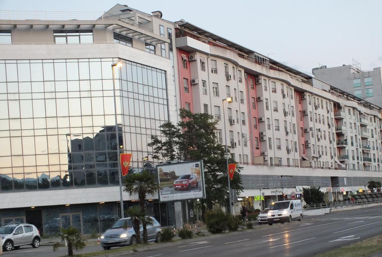 Apartment Temple Podgorica Buitenkant foto