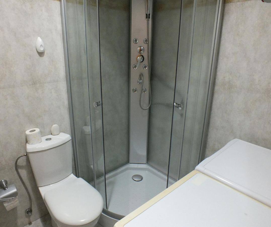 Apartment Temple Podgorica Buitenkant foto